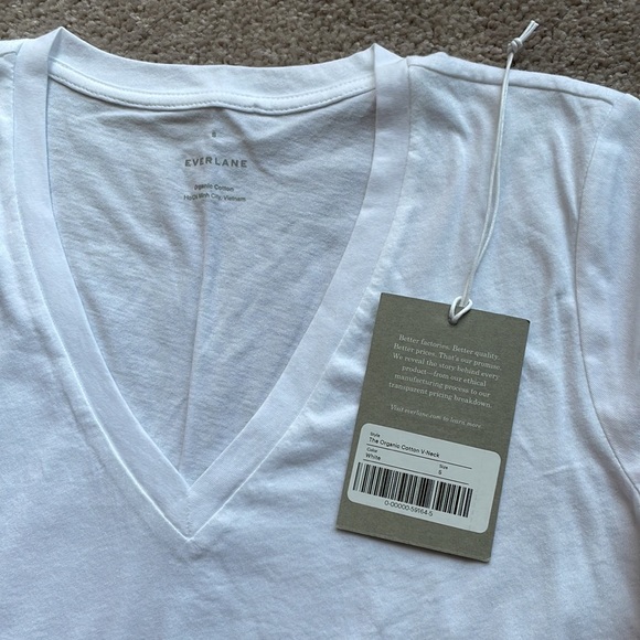 NWT Everlane V neck organic cotton - Picture 2 of 2